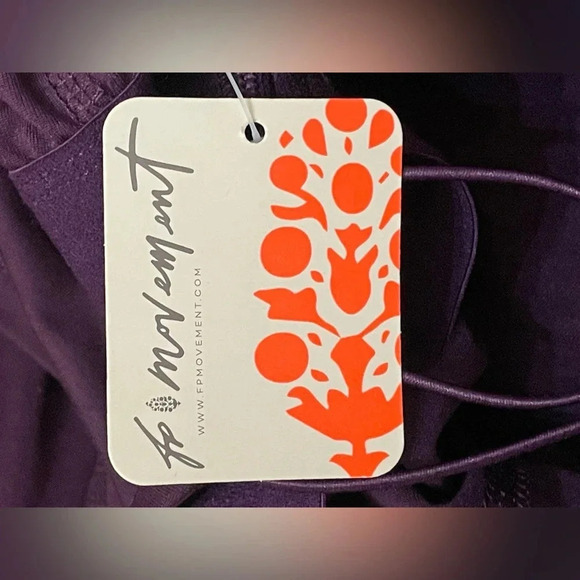 FREE‎ PEOPLE Smooth Moves Tank NWT Size Small - Picture 10 of 14